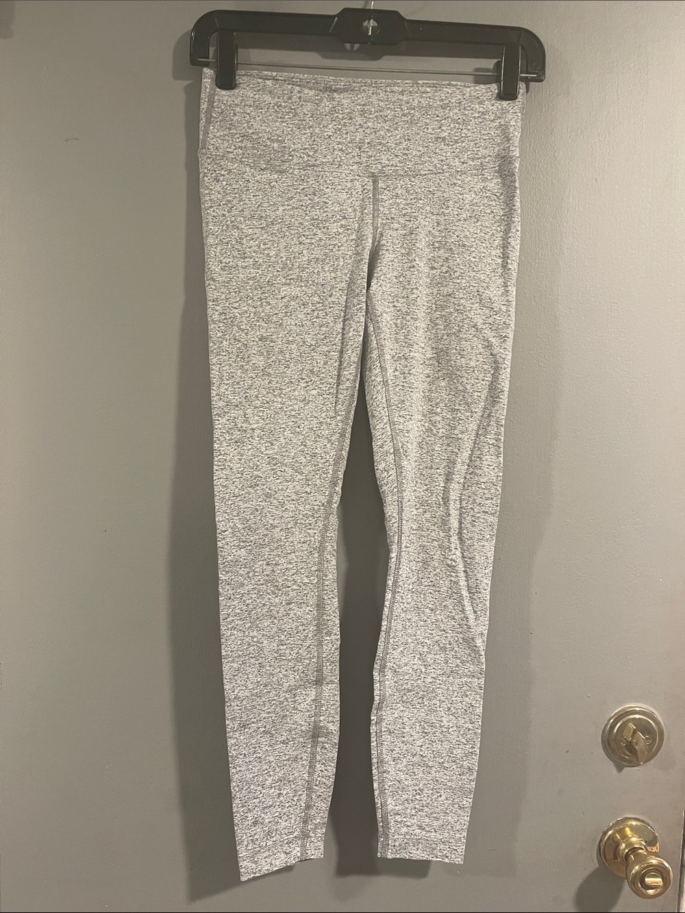 NOBULL Heather Gray Crop Leggings size XS‎